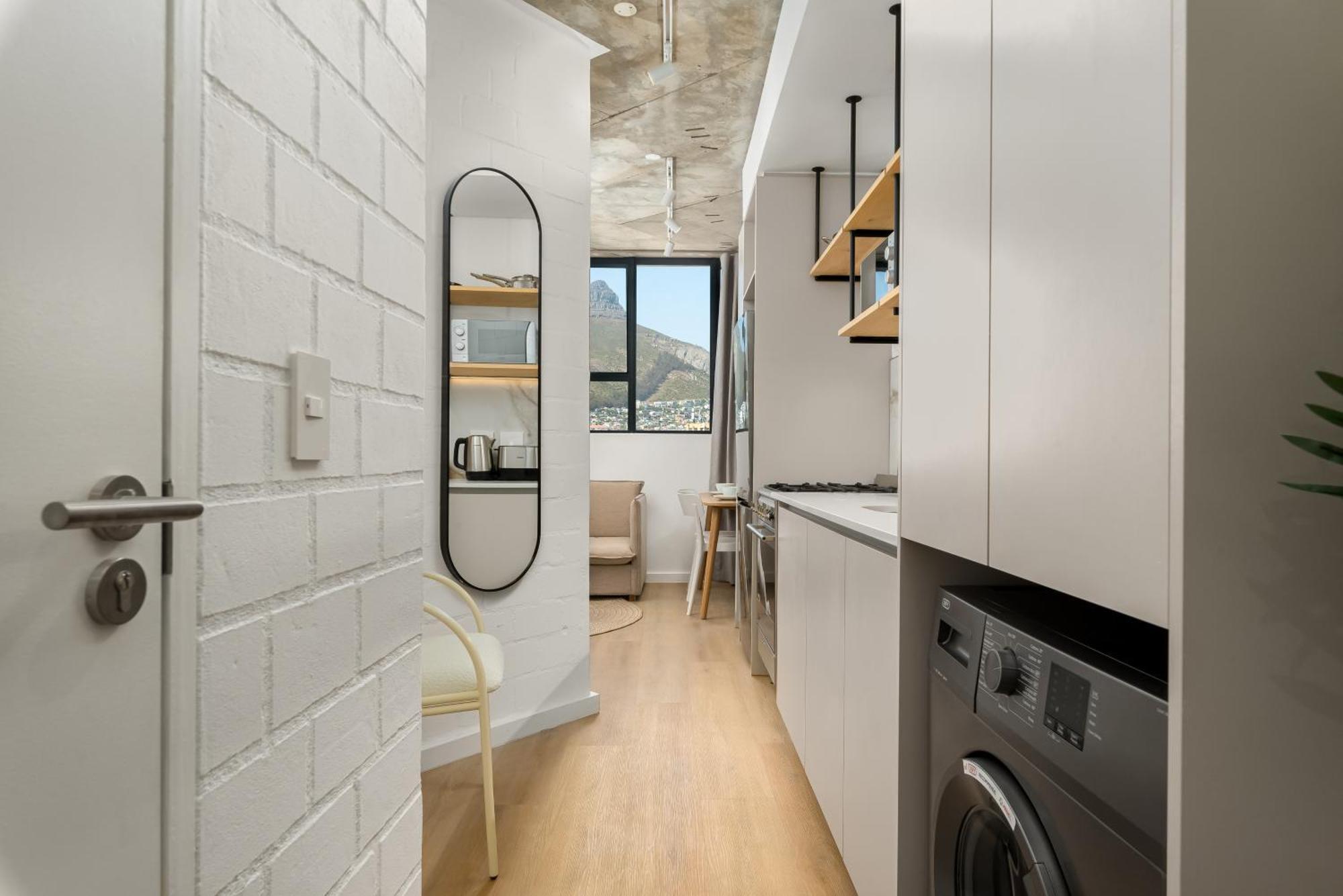 Eighty2 On M Apartment Cape Town