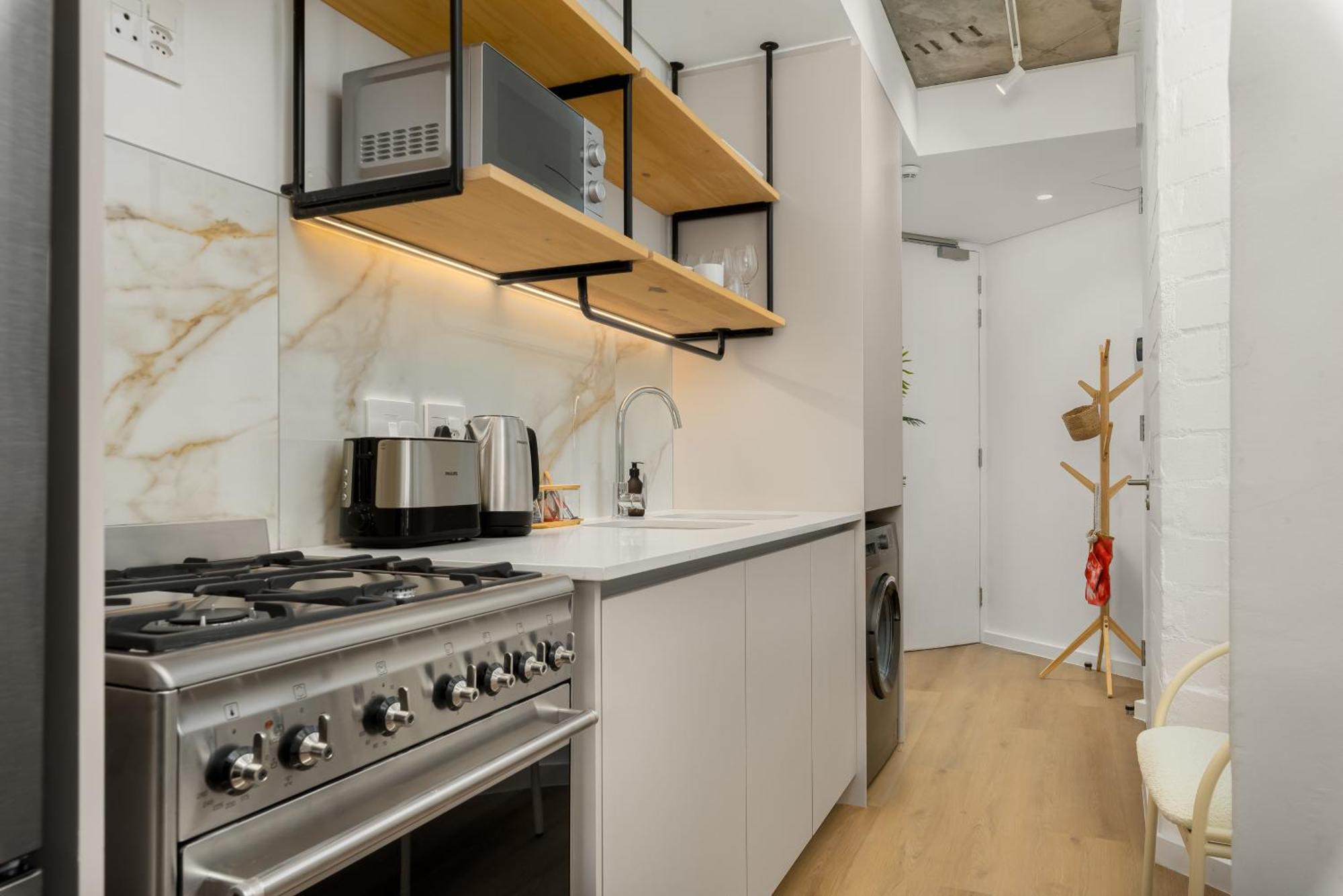 Eighty2 On M Apartment *